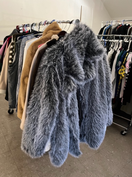 Rina's varieties | Tailor Services and Accessories 