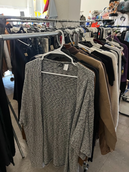 Rina's varieties | Tailor Services and Accessories 