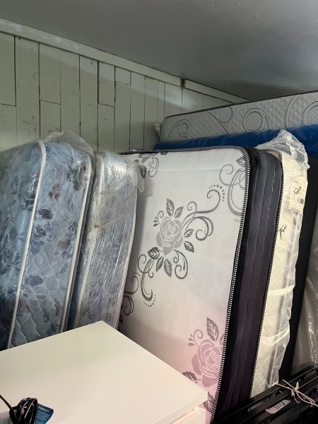 Goody Thrift Store in Santa Monica Blvd