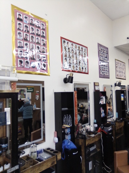  Salón de belleza Lucky's | Cortes de Cabello para hombres, mujeres y niños | El mejor salón de belleza en Santa Monica Blvd.